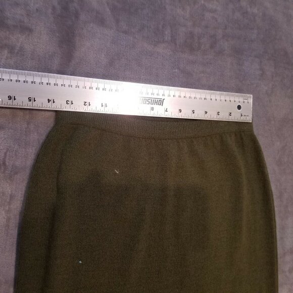 Rich and Levy Womens Medium Pull On Style Knitted Pencil Skirt Green Made in USA - Picture 4 of 4